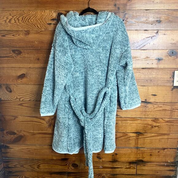 NWT Vera Bradley Eden Paisly Mint/Aqua Fluffy Fleece Robe with hood. L/XL - Picture 5 of 5